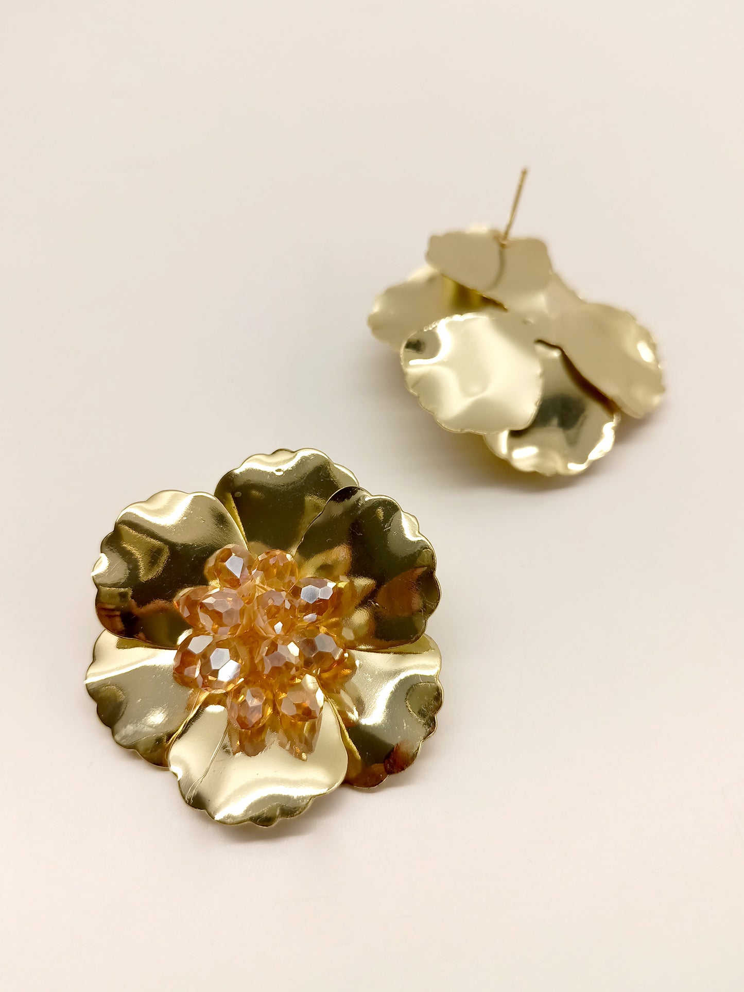 Devdarshini Golden Flower Stud