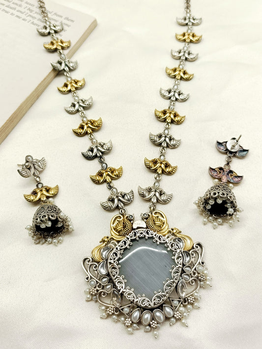 Leisha Grey Oxidized Necklace Set