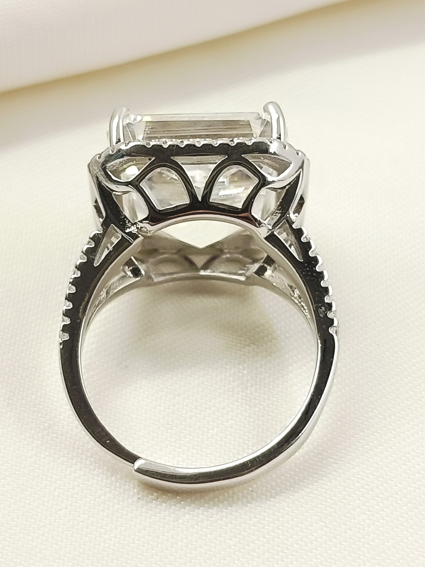 Ratna White American Diamond Finger Ring