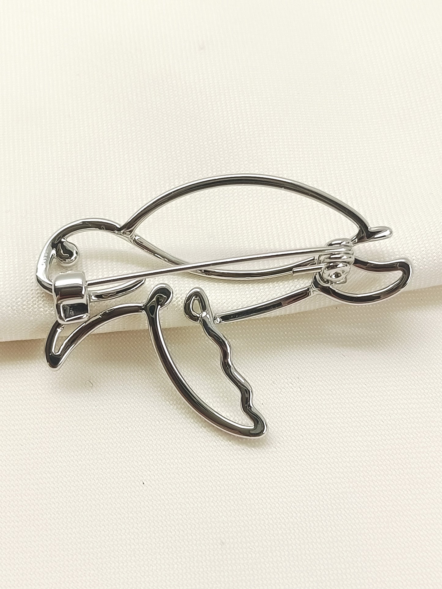 Vishali Silver Turtle Brooch