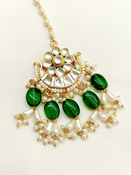 Gauhar Green Kundan Maangtikka