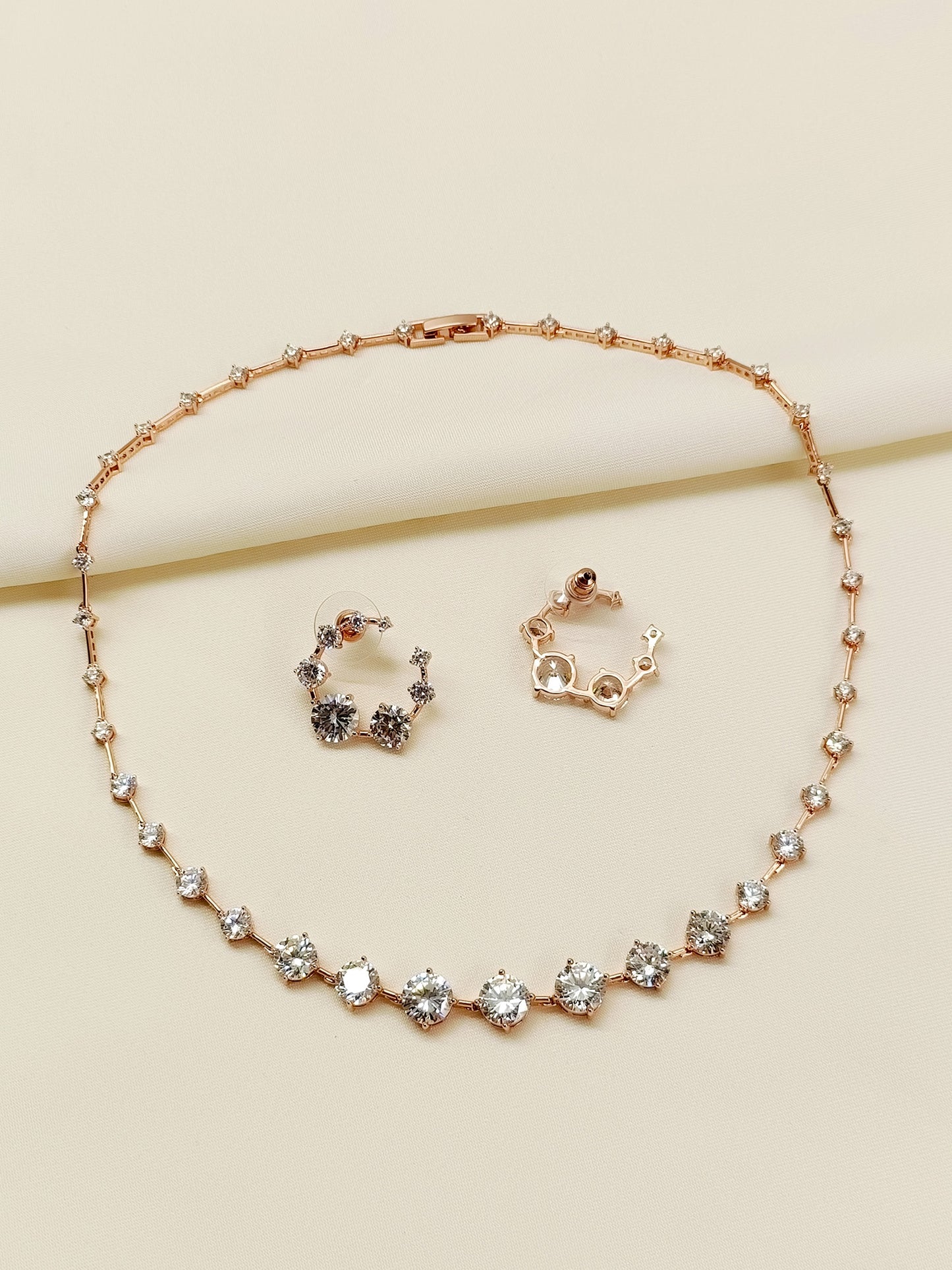 Laney White American Diamomd Necklace Set