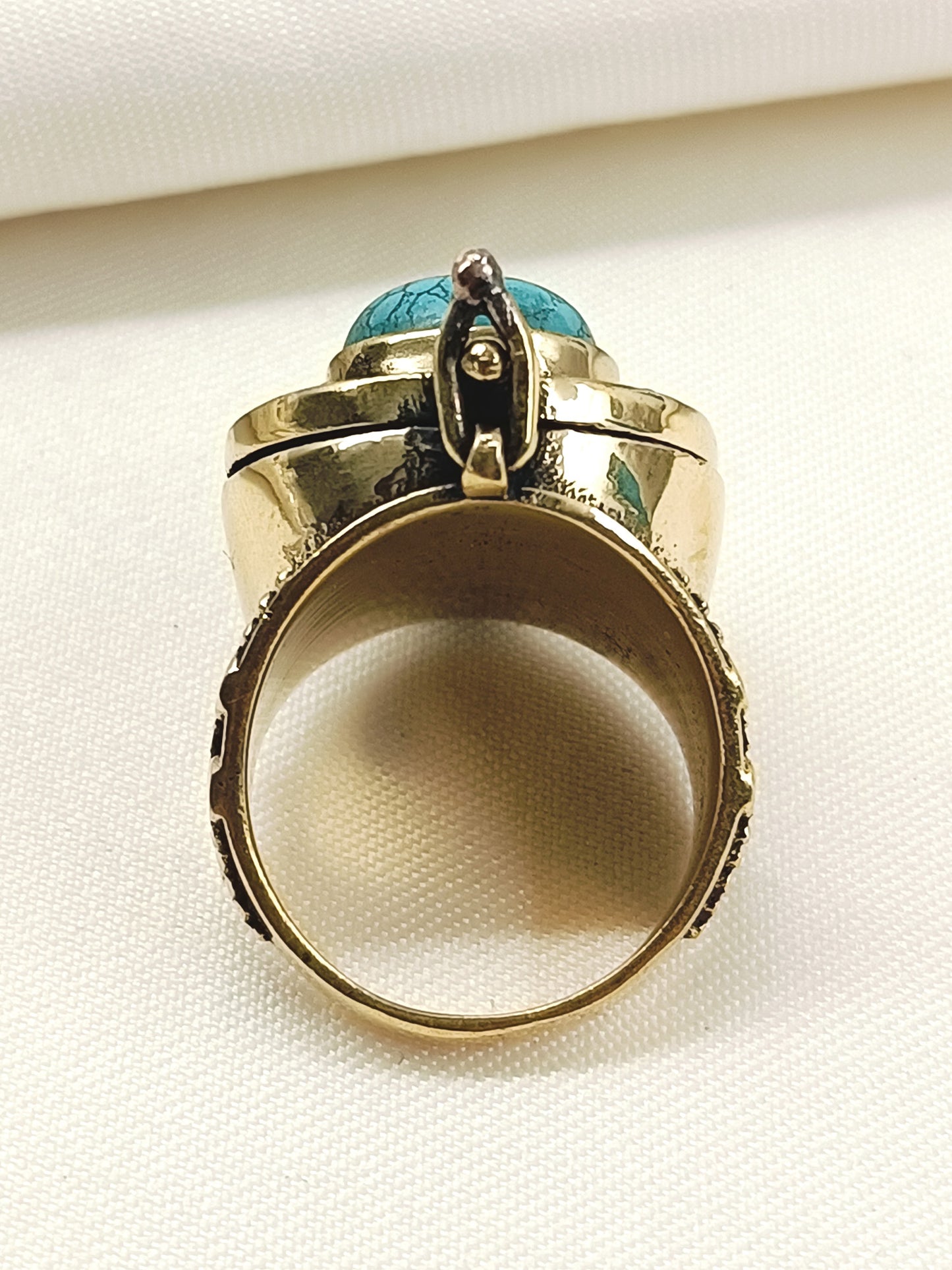 Heer Firozi Men's Finger Ring