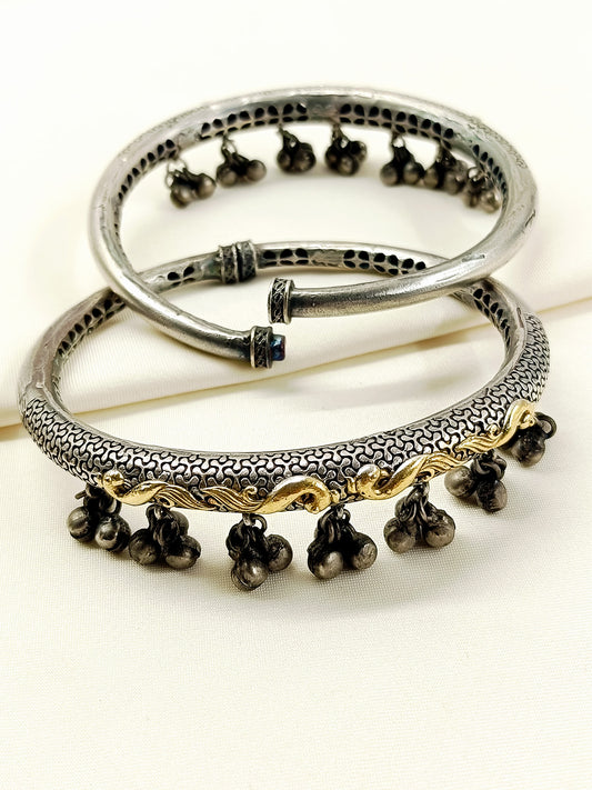 Yatika Dual-Tone Oxidized Ghungroo Anklets