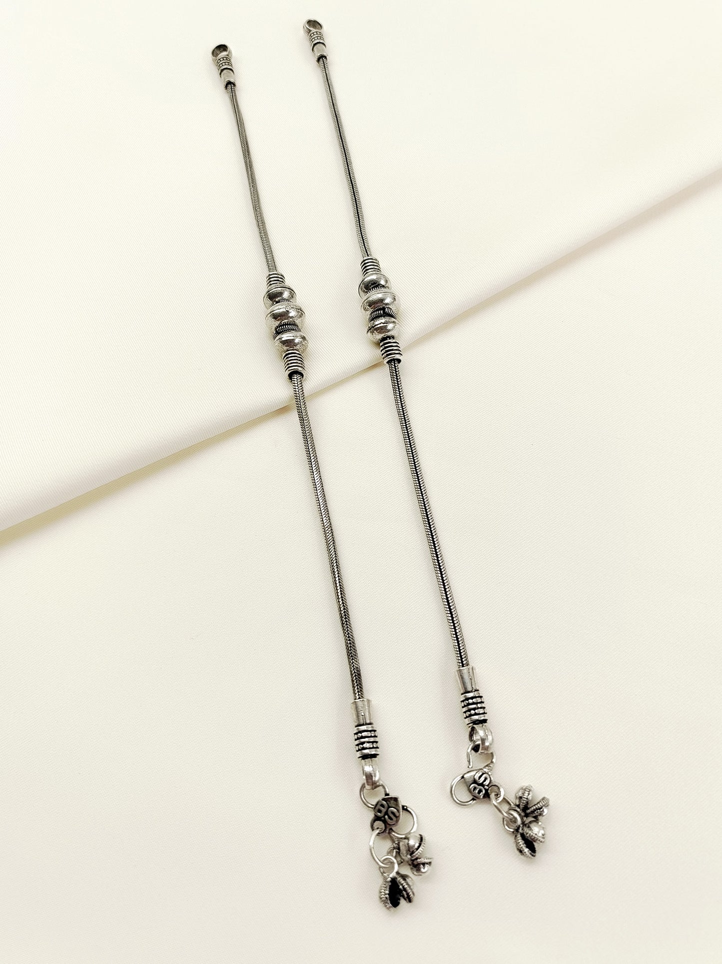 Chetna Plain Oxidized Anklets