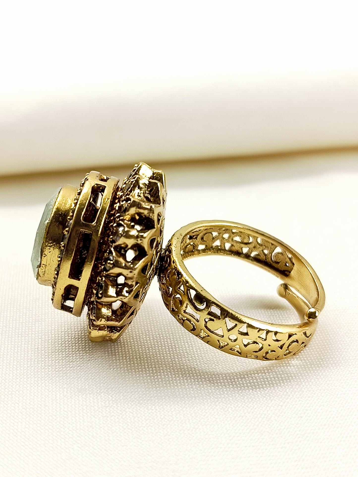 Mudit Kundan Men's Finger Ring