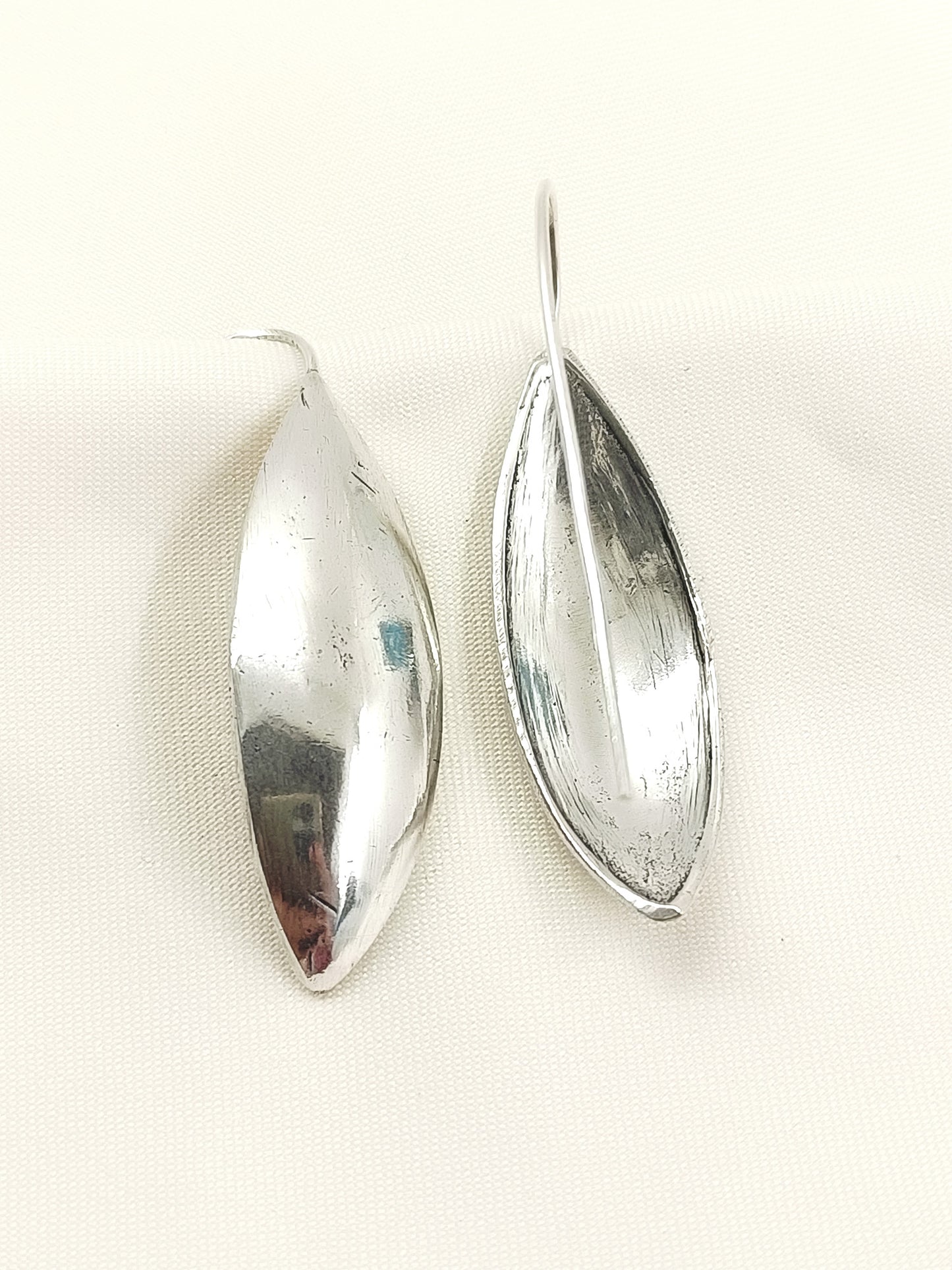 Pahale Silver Men's Earrings
