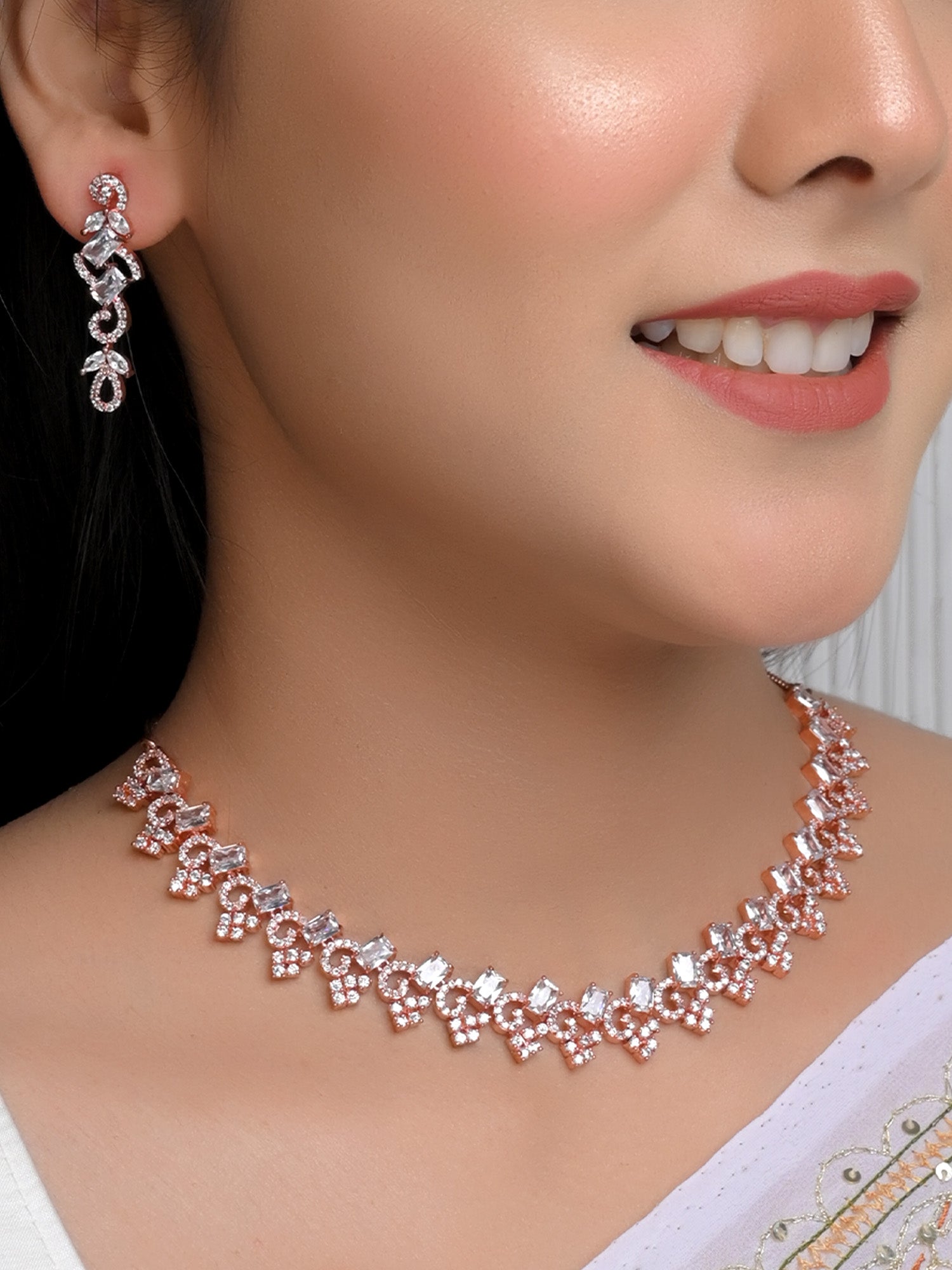 Fancy Diamond Necklace Set at 950000.00 INR in Jaipur | Nakkash Jewellery