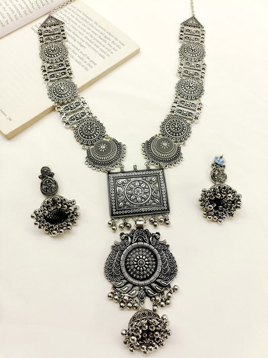 Abyasa Oxidized Long Necklace Set