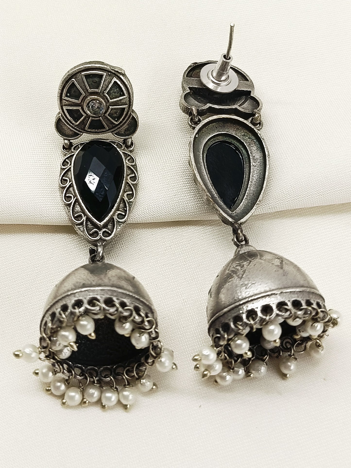 Sastra Black Oxidized Jhumki