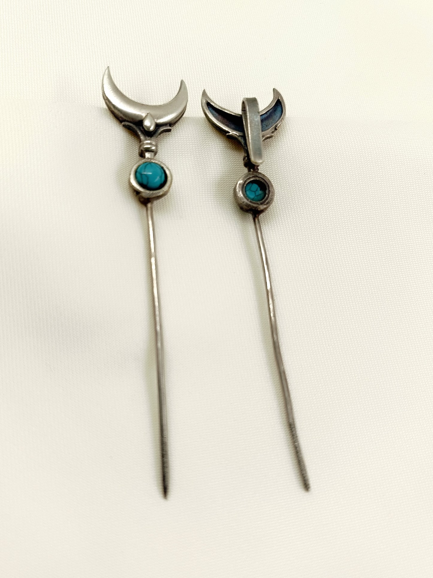 Krishav Firozi Men's Earcuff