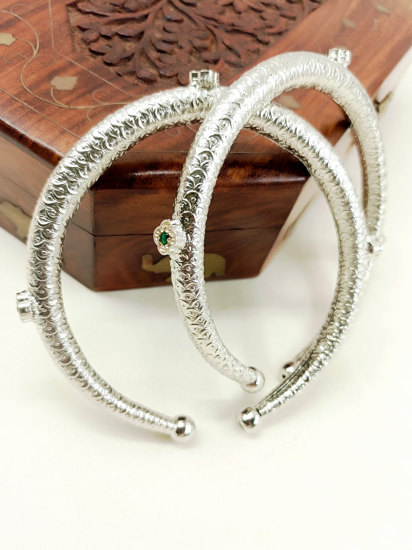 Minakshi Green Hasli Styled Oxidized Anklet