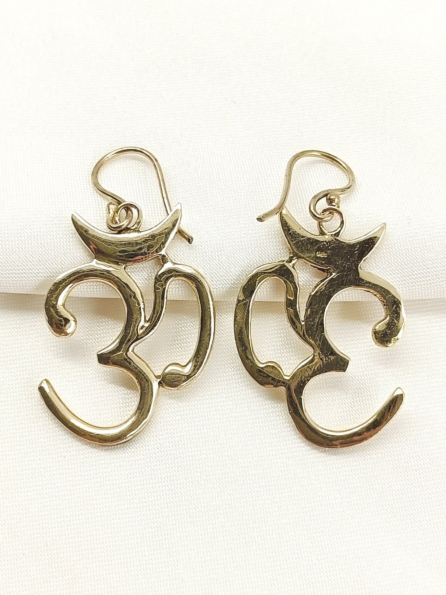 Nishik Golden Men's Earrings