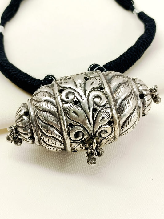 Tanveer Black Men's Neckpiece