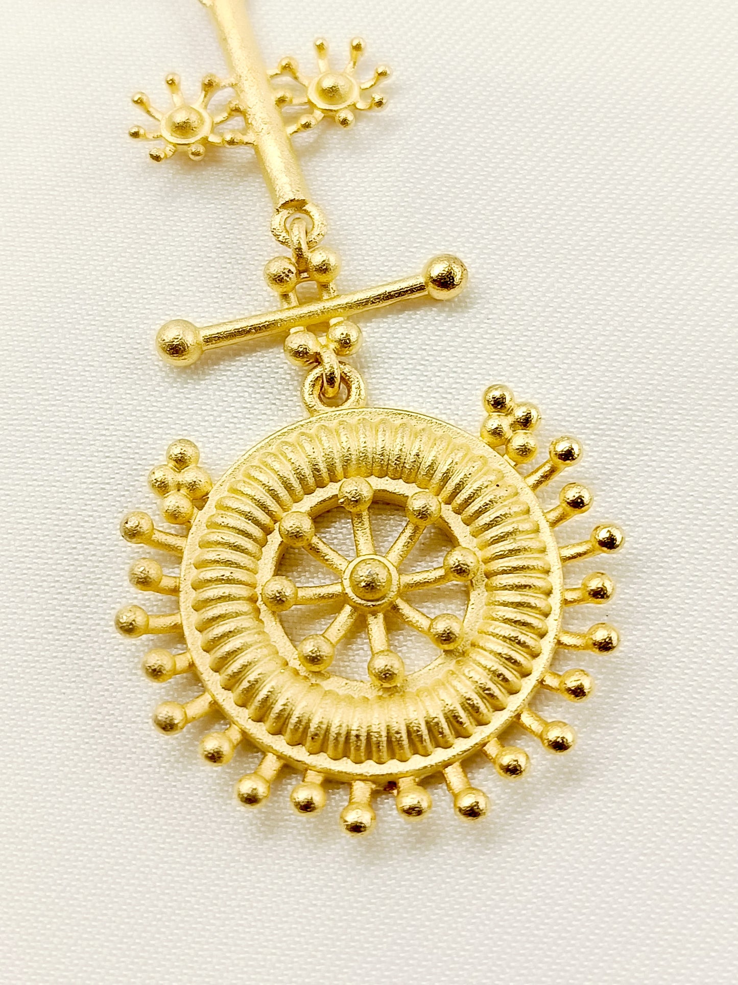 Padma Golden Antique Maangteeka