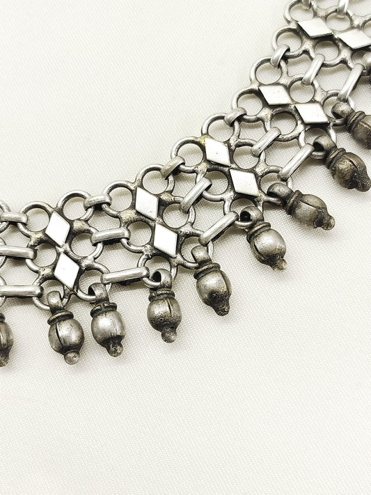 Xaina Plain Oxidized Neckpiece