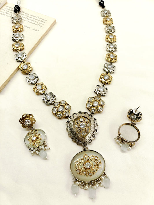 Arabesque Grey Long Oxidized Necklace Set