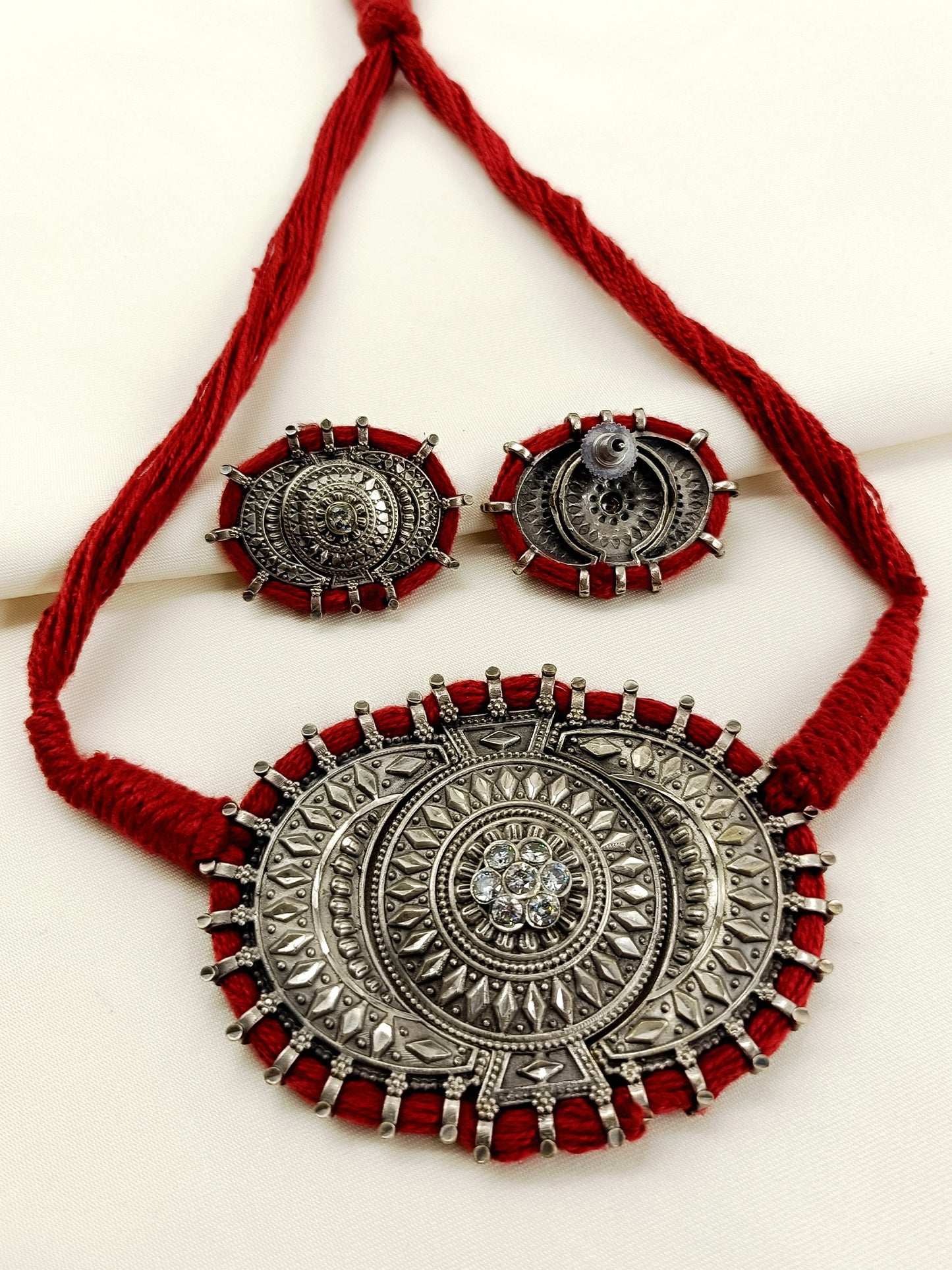 Malti White Oxidized Choker Set