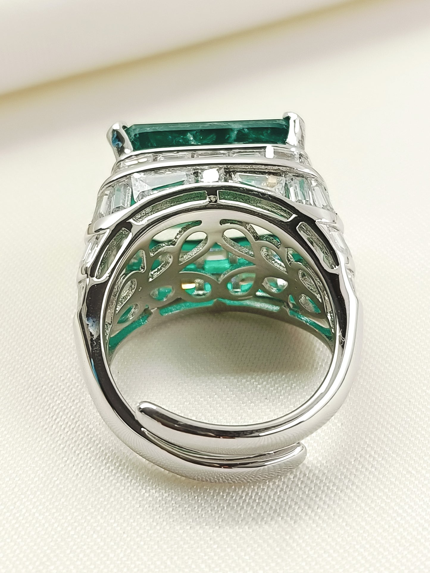 Bodhi Green American Diamond Finger Ring