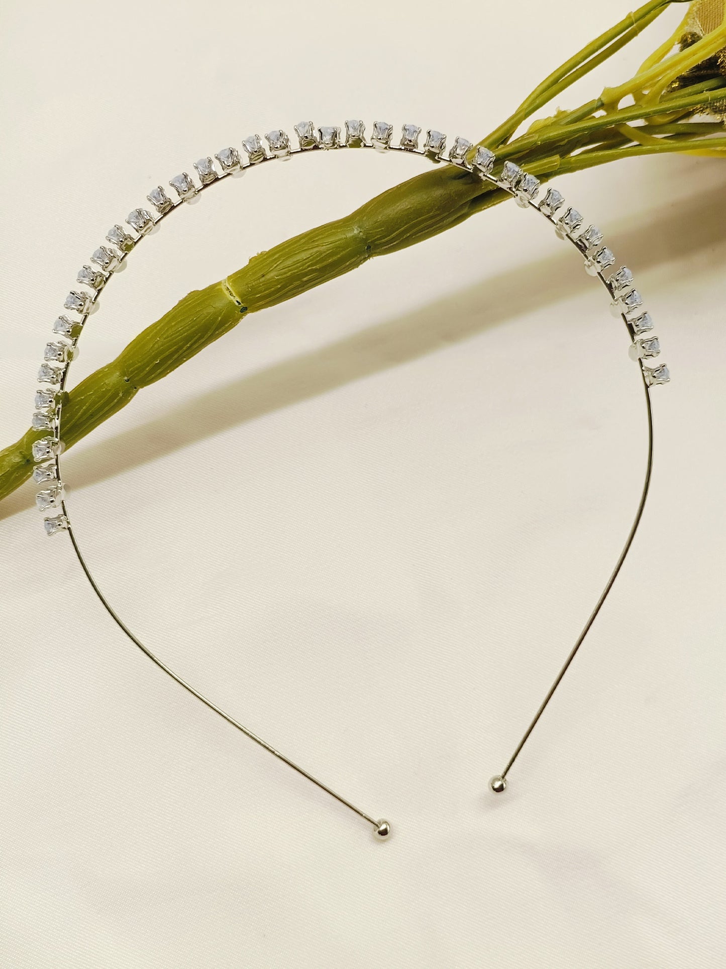 Yamya American Diamond Silver Plated Hair Band