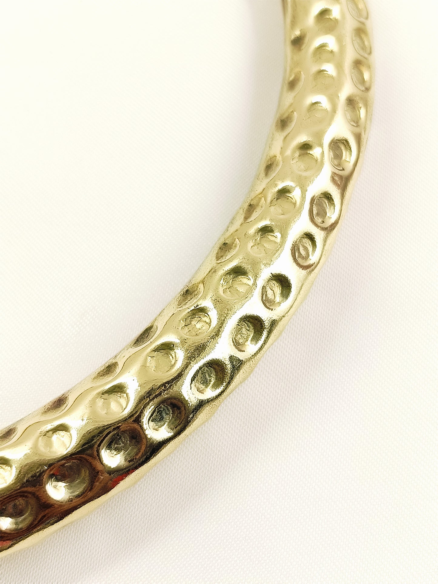 Puneet Golden Hammered Thick Hasli Styled Men's Neckpiece