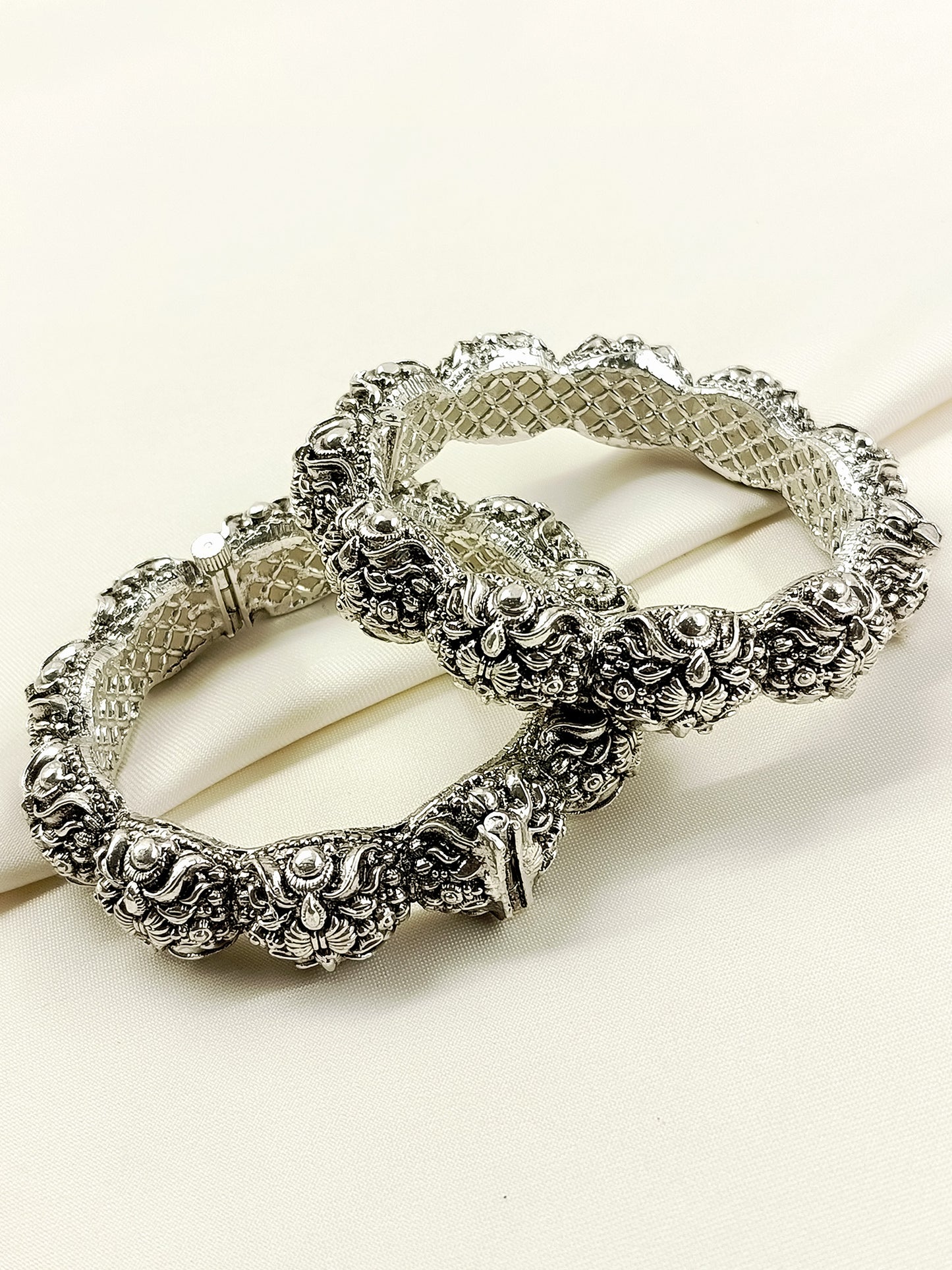Alaya Silver Oxidized Floral Jaali Bangles