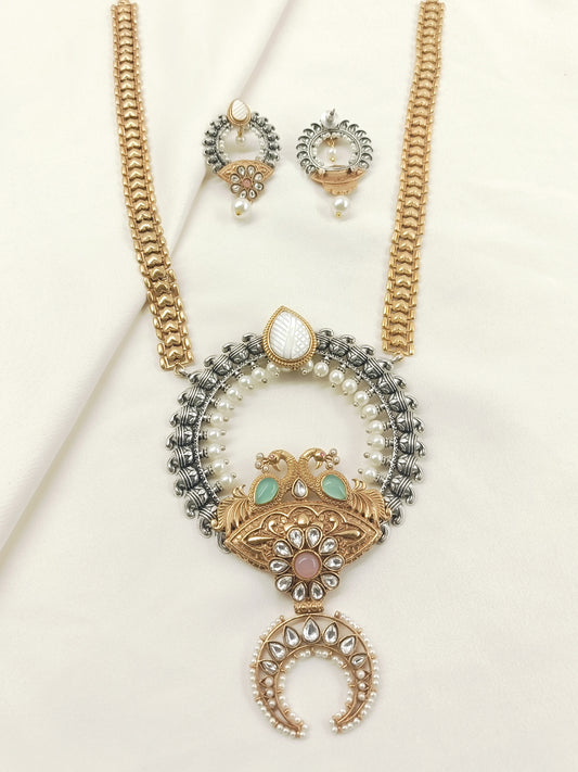 Shweta P&G Boutique Necklace Set
