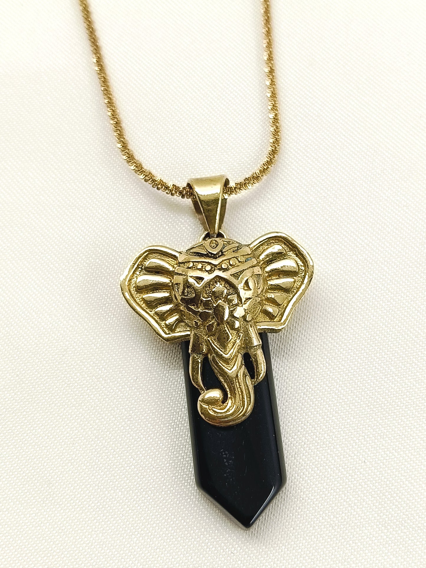 Brijesh Black Men's Neckpiece