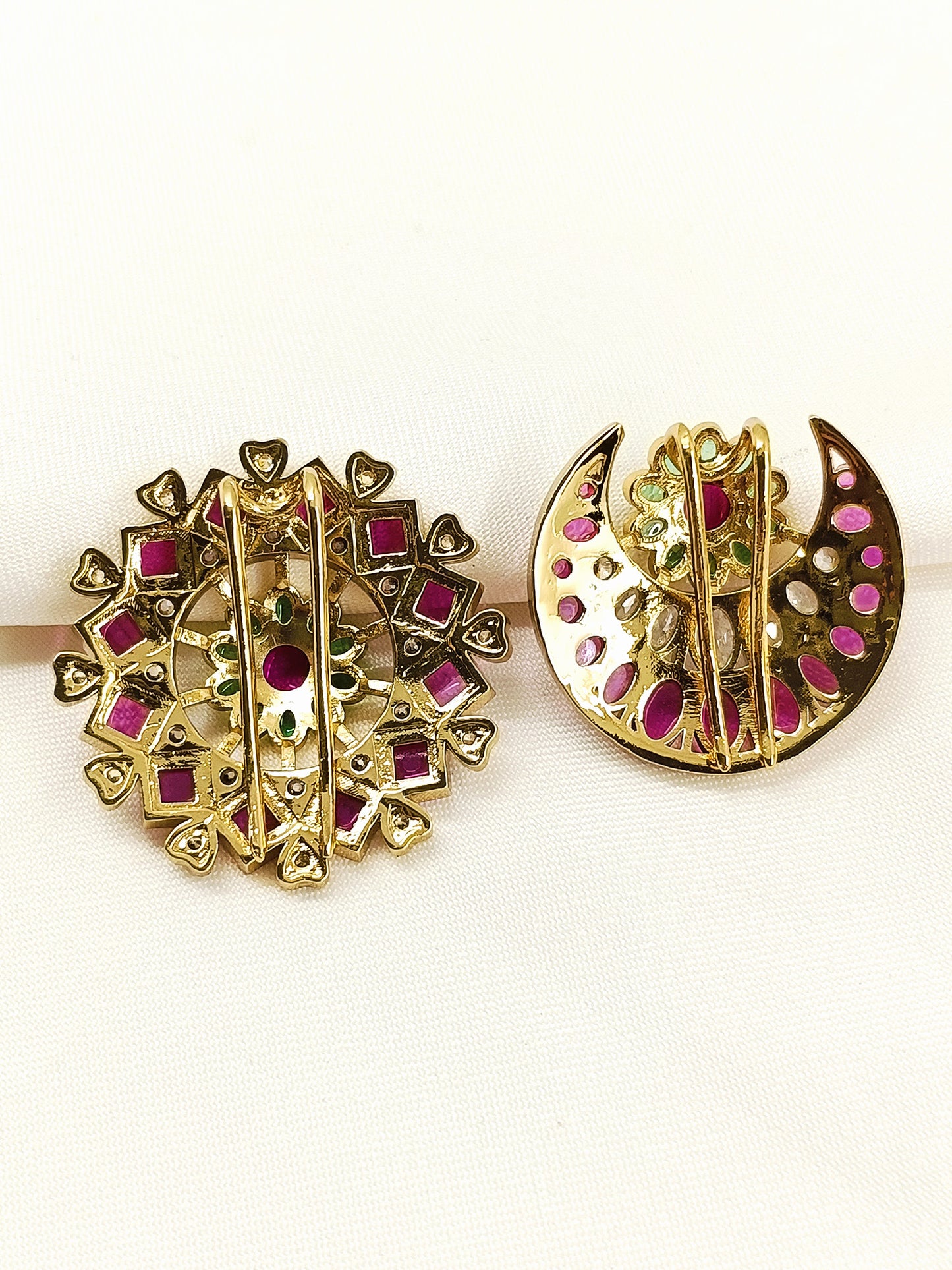 Anfisa R&G Surya Chandra Rakodi / Kemp Hair Clip