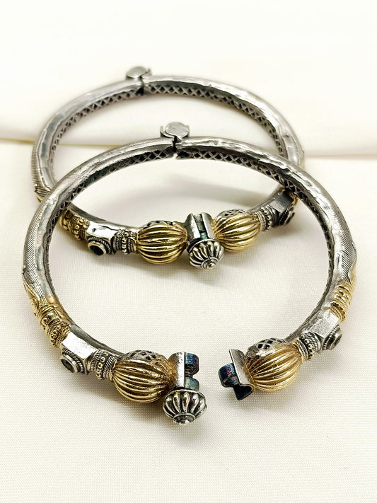 Mena Dual Tone Oxidized Bangles