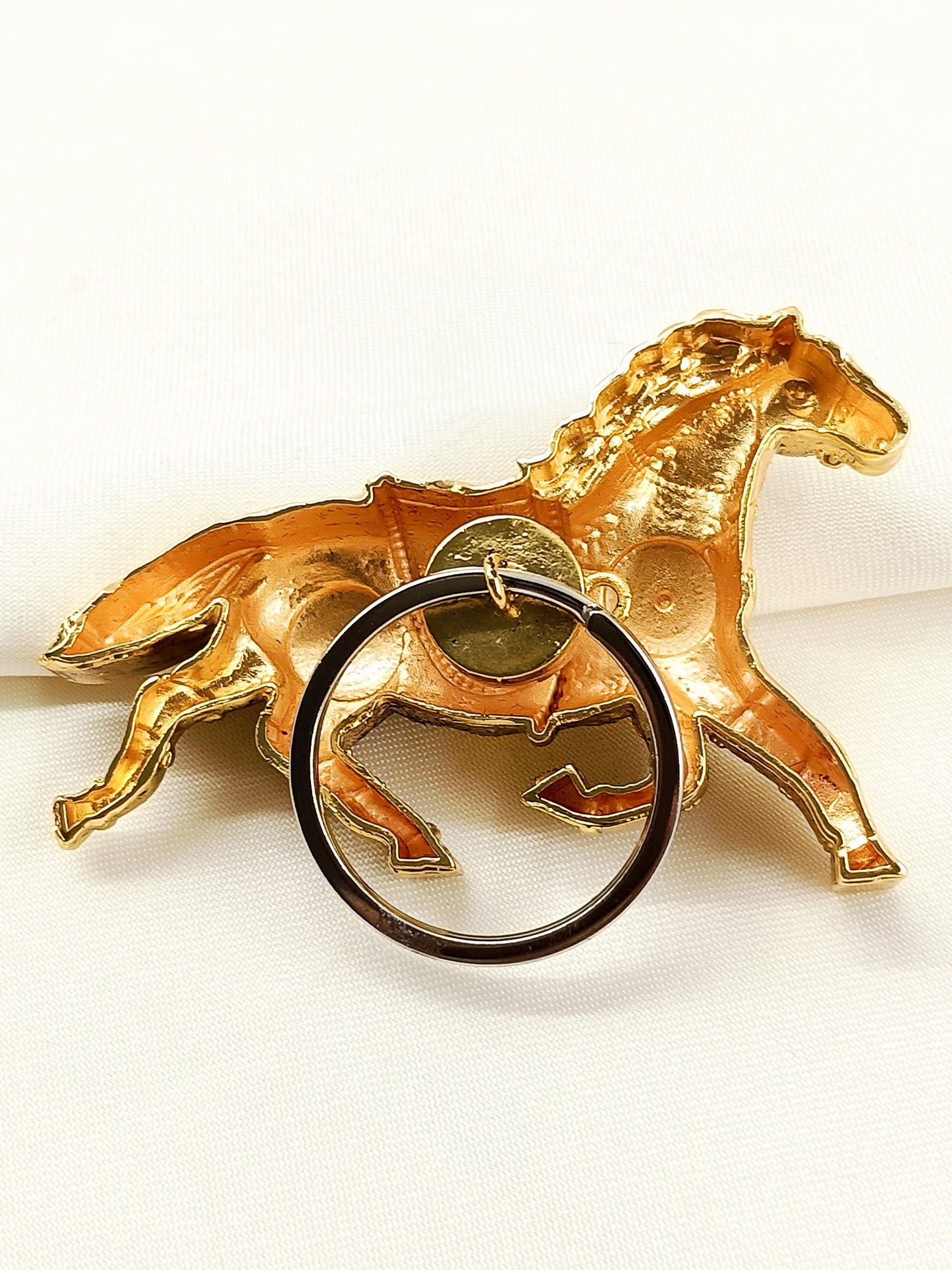 Prarthan Golden Horse Men's Brooch