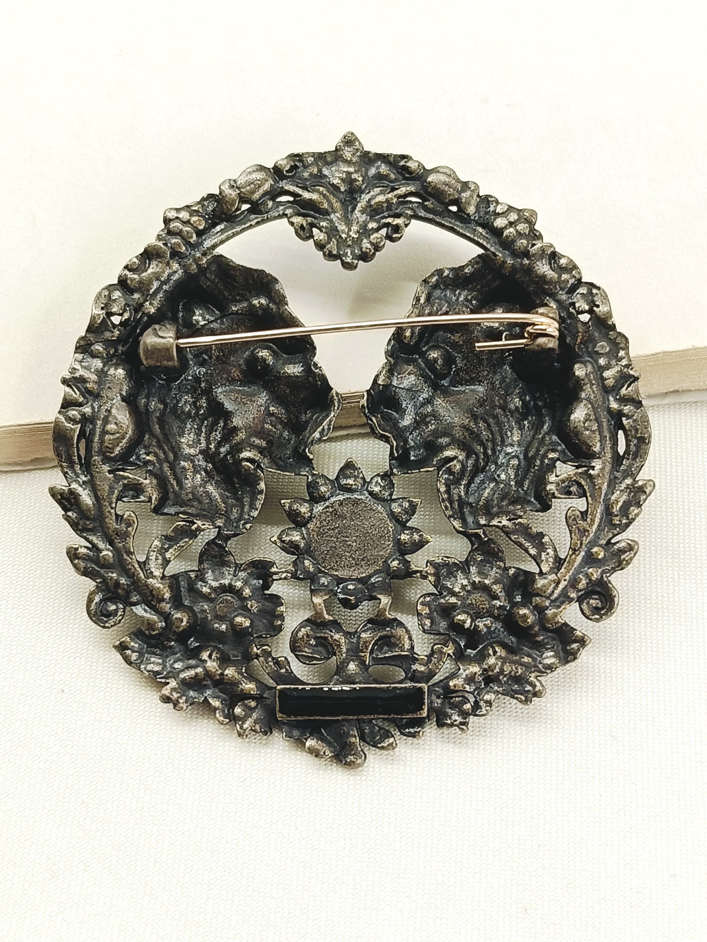 Hemansh Antique Gold Lion Men's Brooch