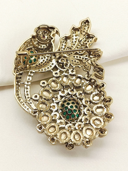 Medhul Green Men's Brooch