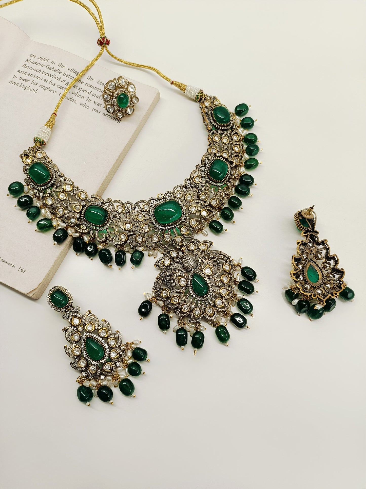 Chadni Green Victorian Necklace Set