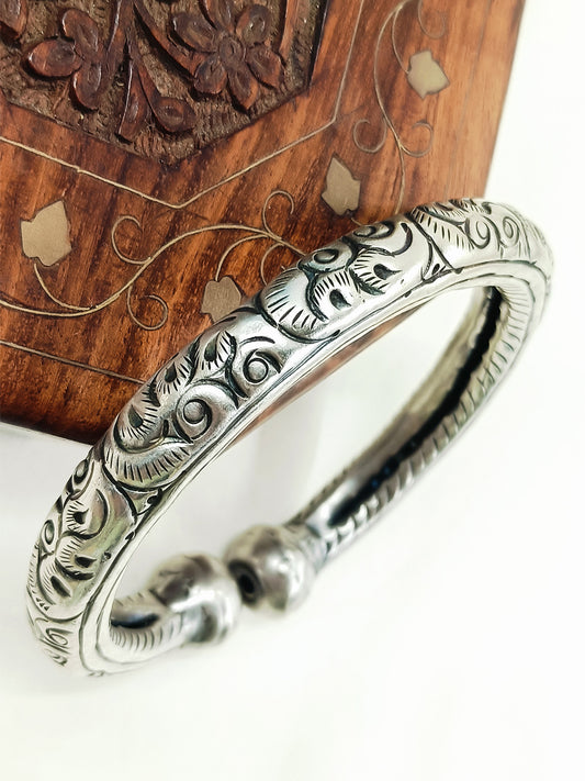 Dhrit Men's Silver Anklet [Price Is For Single Piece]
