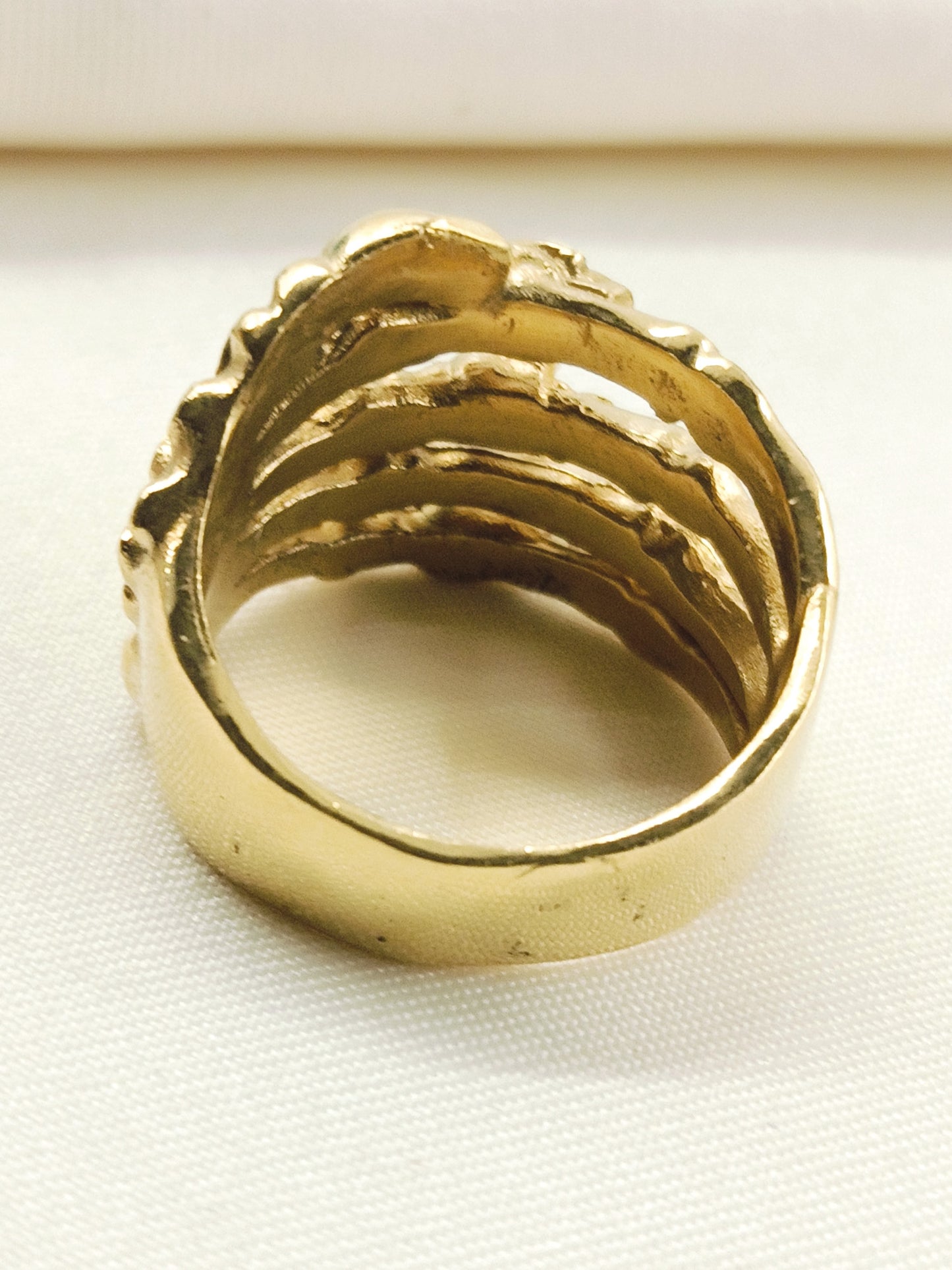 Zaid Golden Men's Finger Ring
