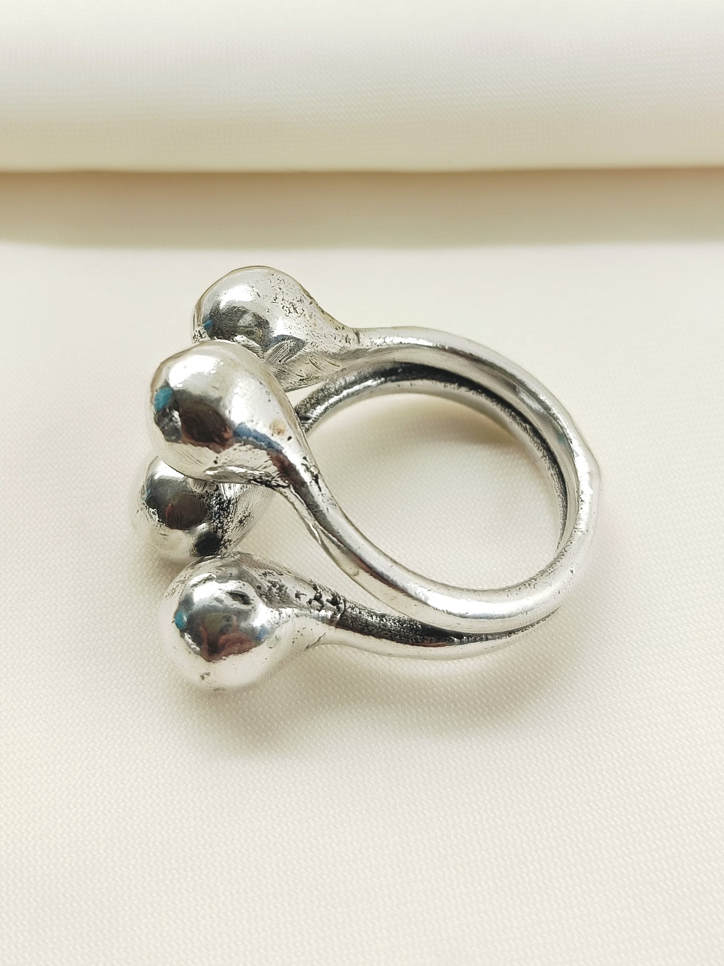Madhav Silver Men's Finger Ring