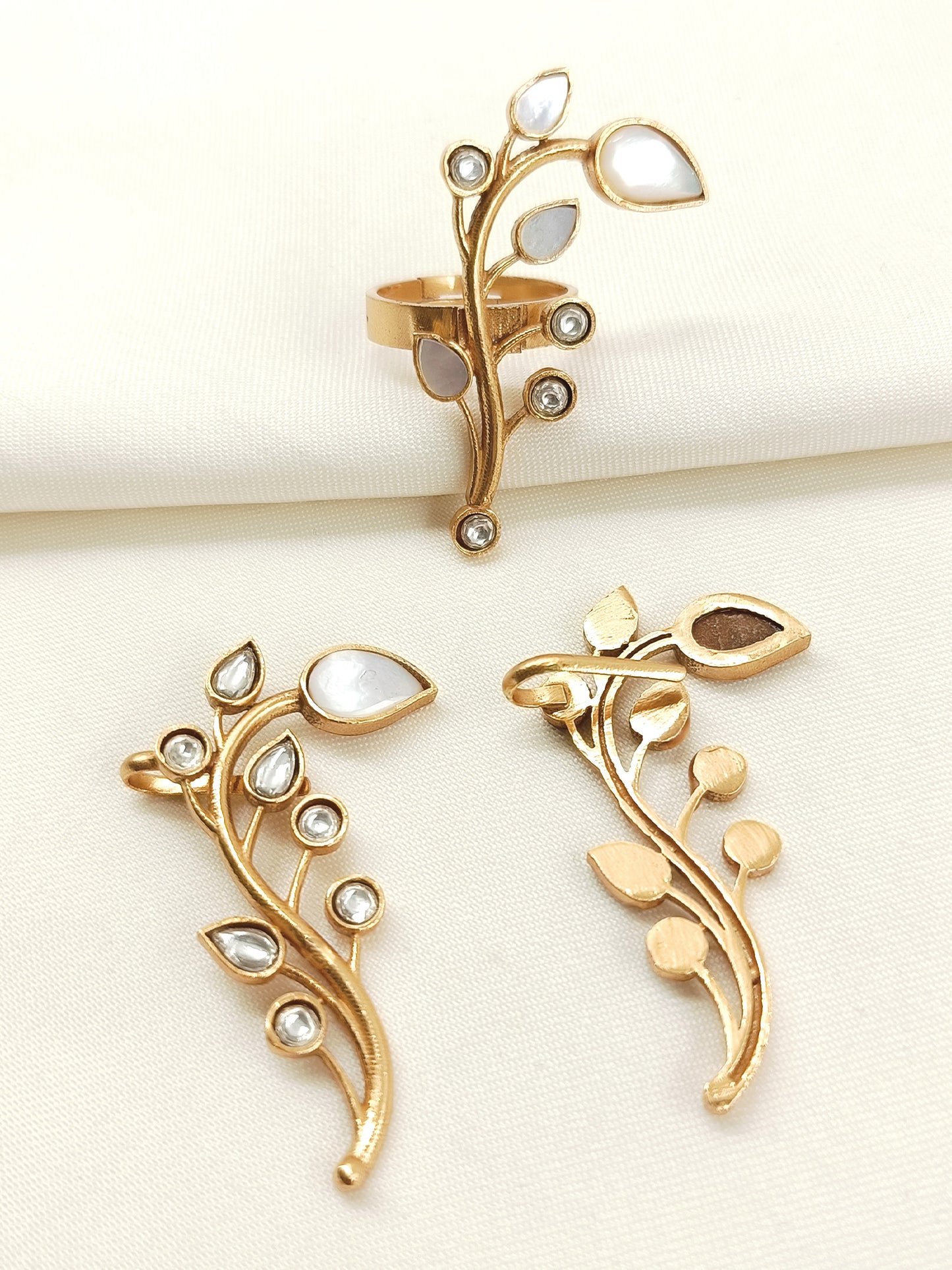 Chitrangda White Boutique Earcuff With Finger Ring