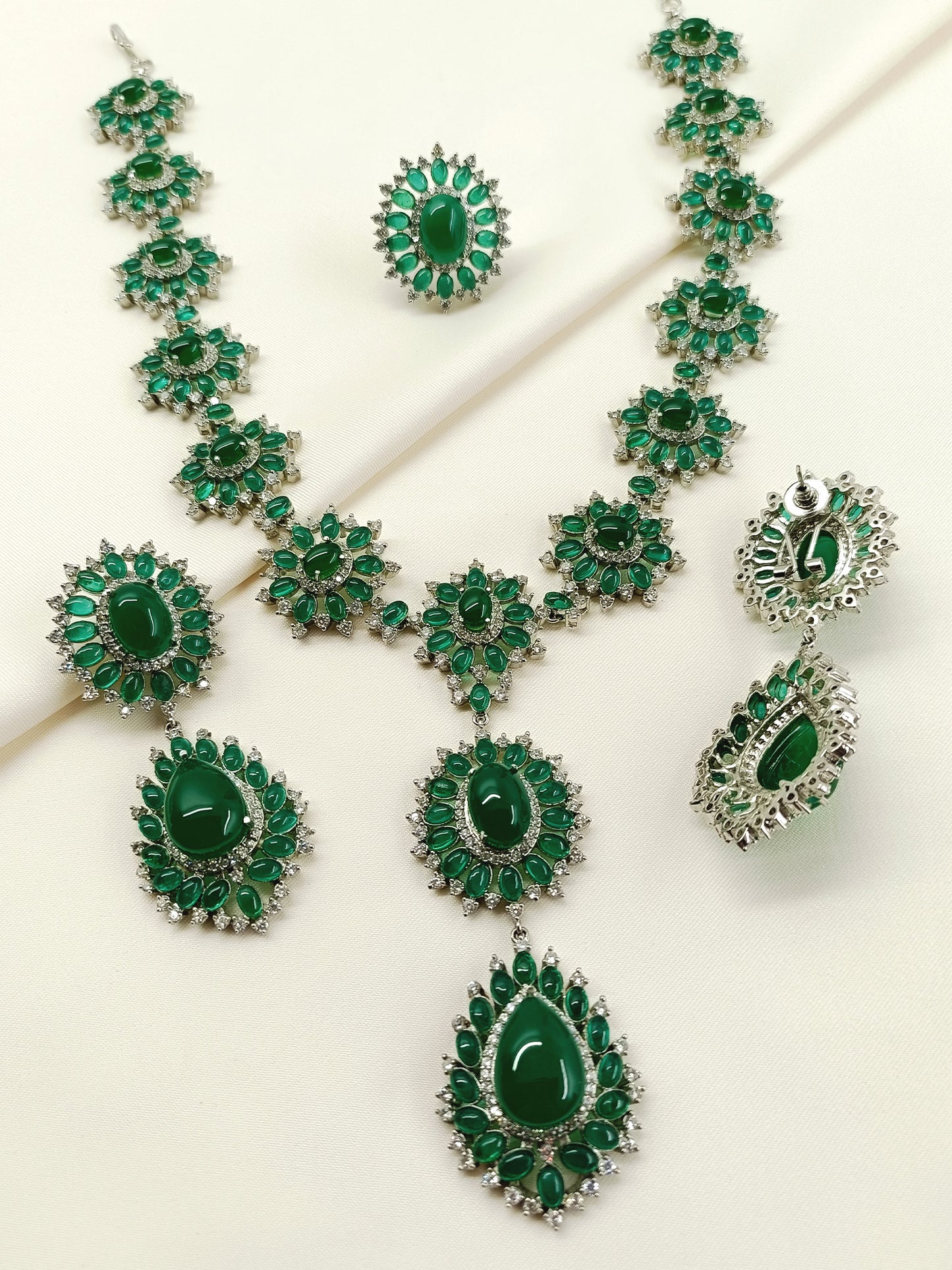 Aatifa Emerald American Diamond Necklace Set With Finger Ring