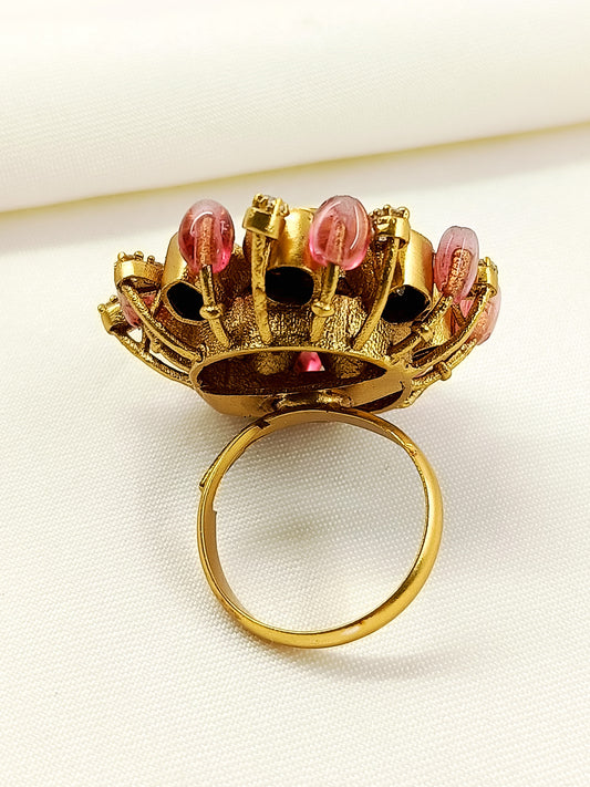 Abhikhya Pink Kundan Finger Ring