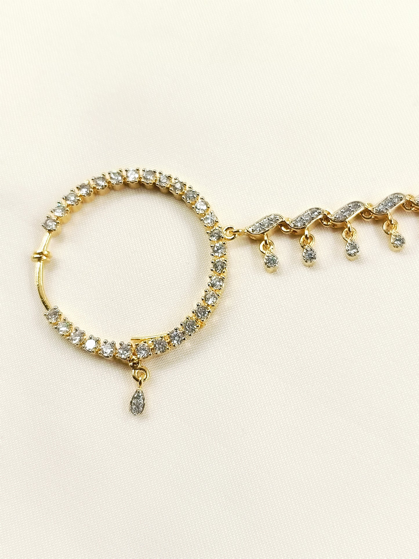Divisha White AD Diamond Chain Nath