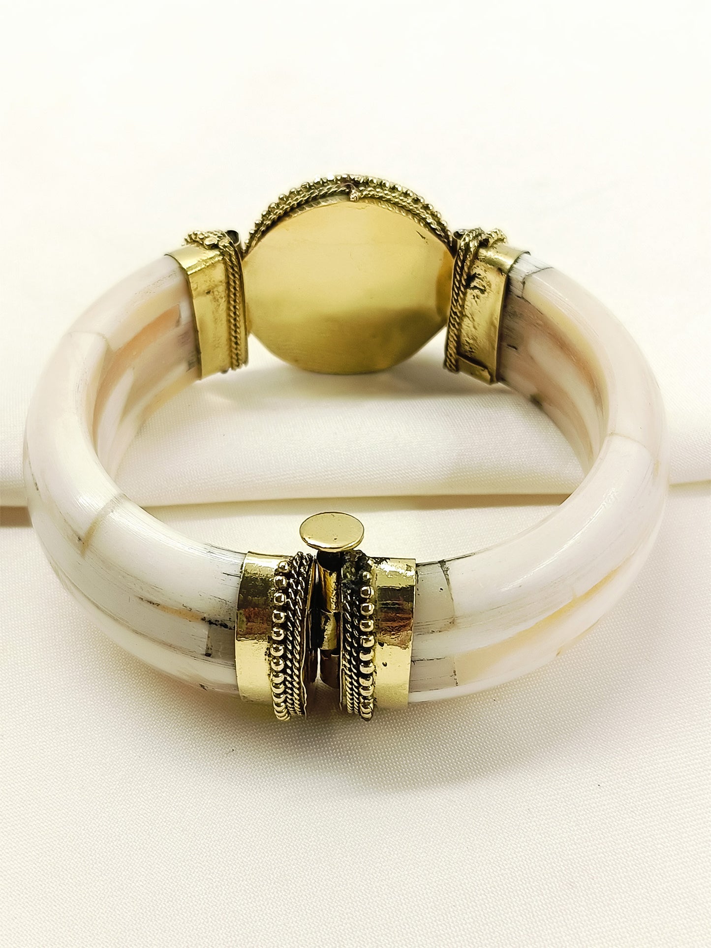 Vydik Men’s Royal Green Onyx Stone Tribal Bone Bracelet