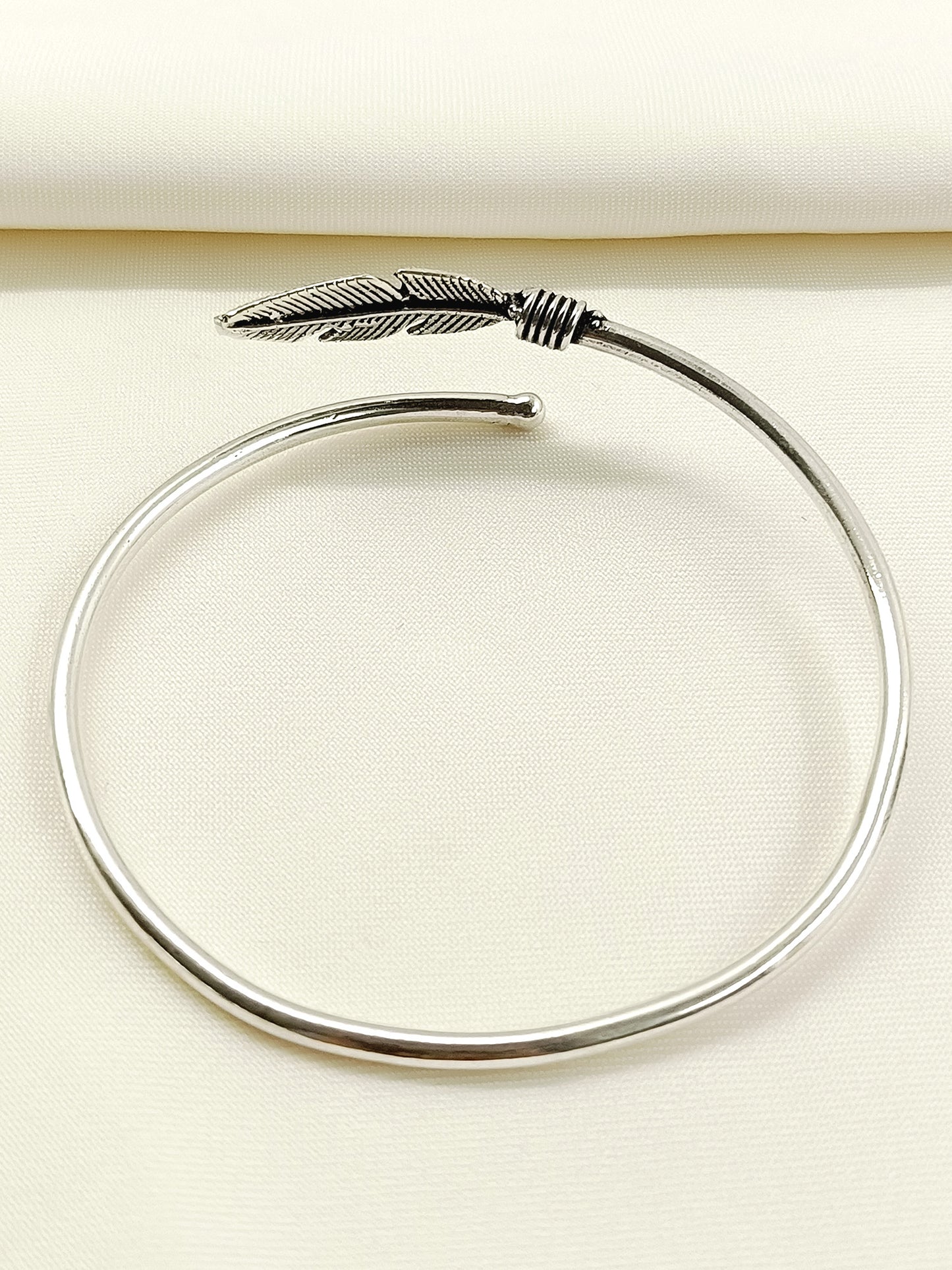 Nitesh Silver Men's Bracelet