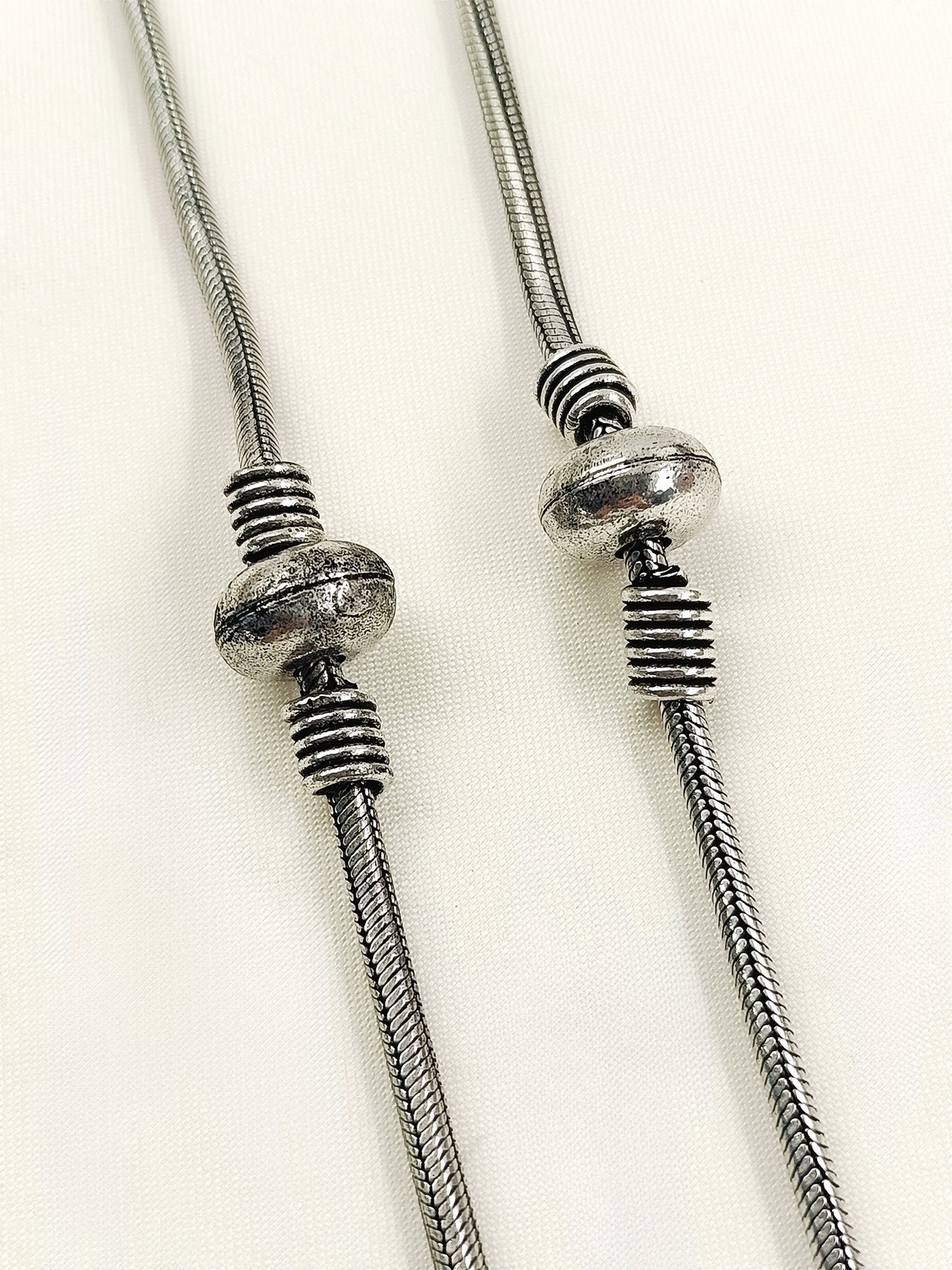 Niharika Silver Oxidized Anklet