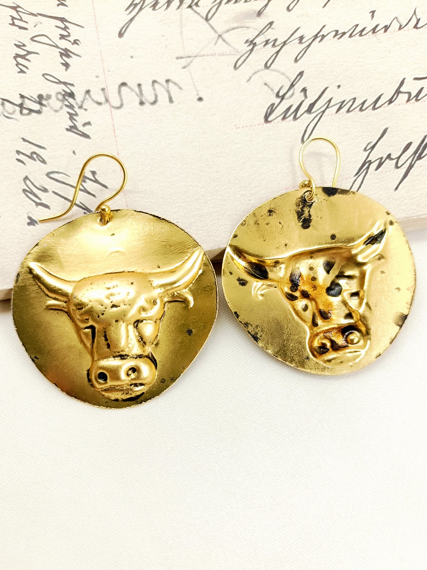 Oshan Golden Buffalo Tribal Men's Earring