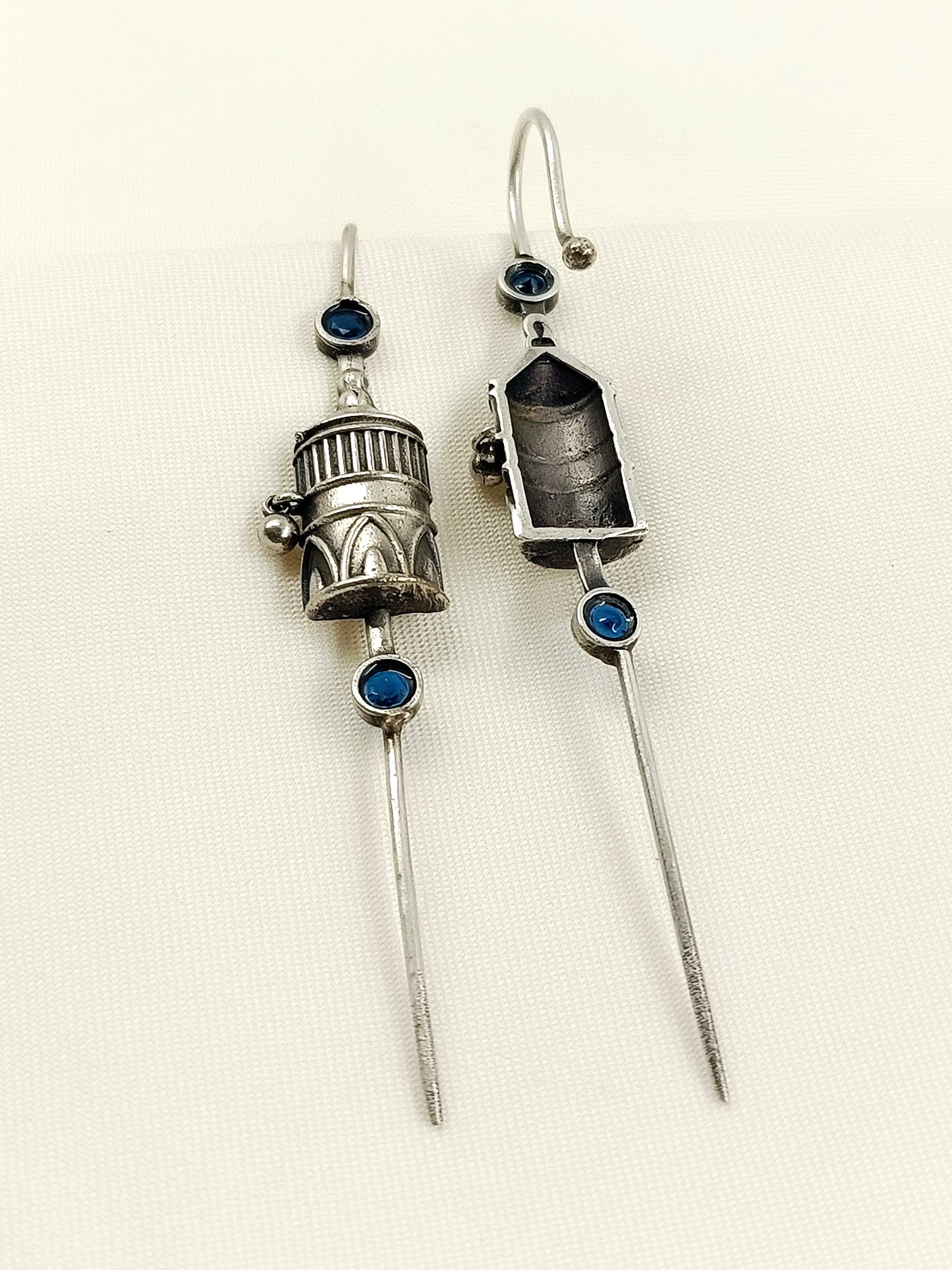 Jatin Navy Blue Men's Earcuff