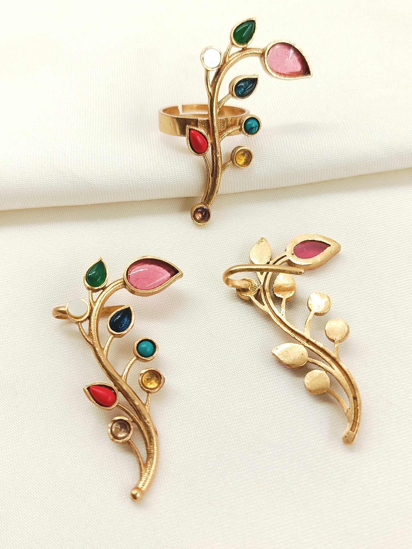 Rashmitha Multi Colour Boutique Earcuff With Finger Ring