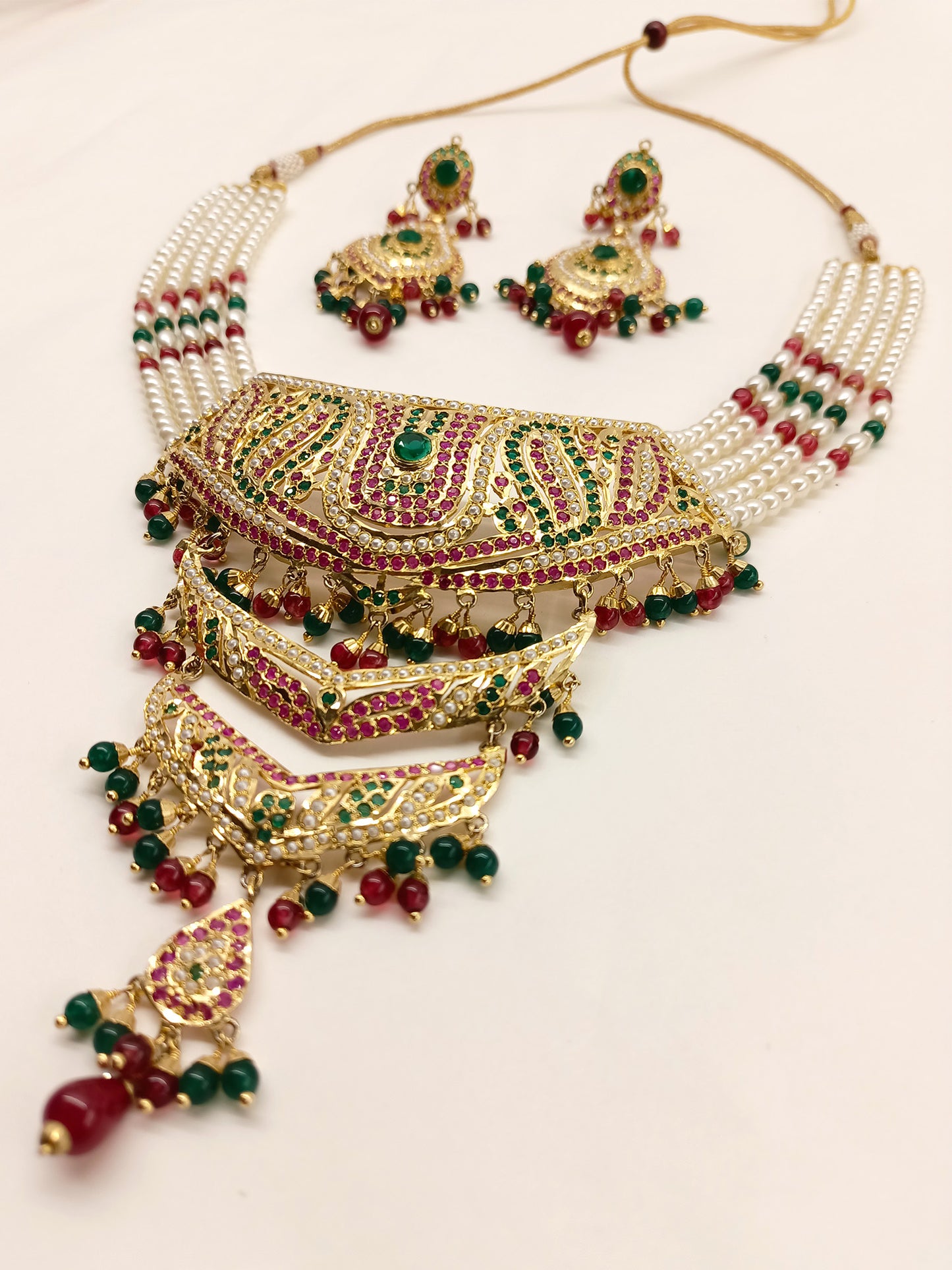 Sanchari Ruby & Green Jadau Necklace Set