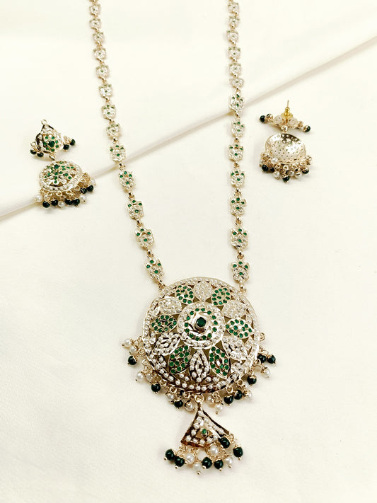 Prahati Green Jadau Necklace Set