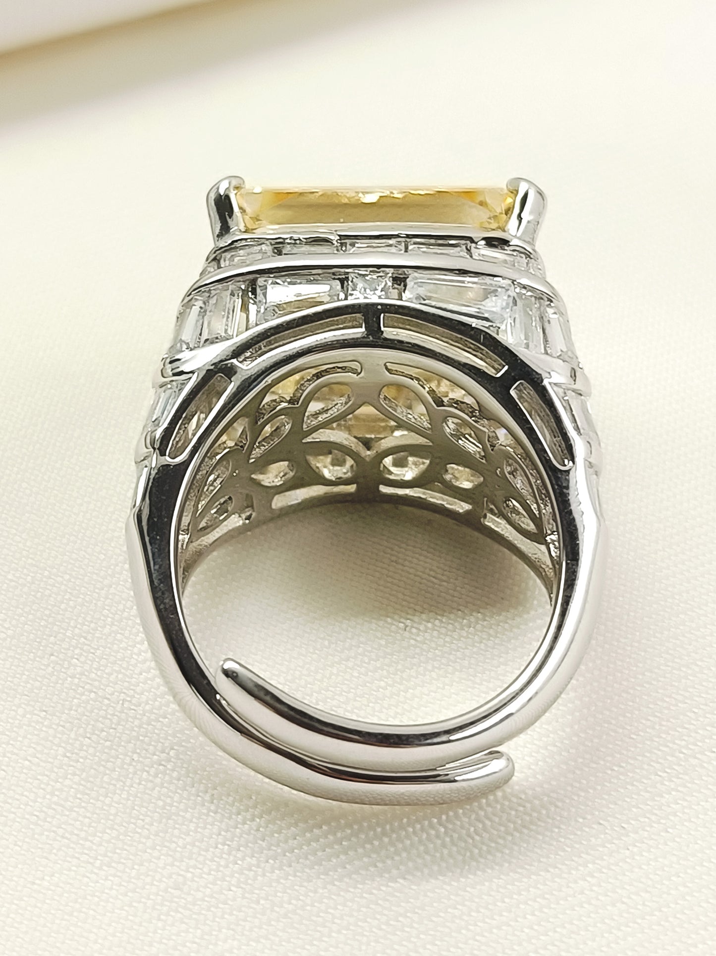 Gerbera Yellow American Diamond Finger Ring